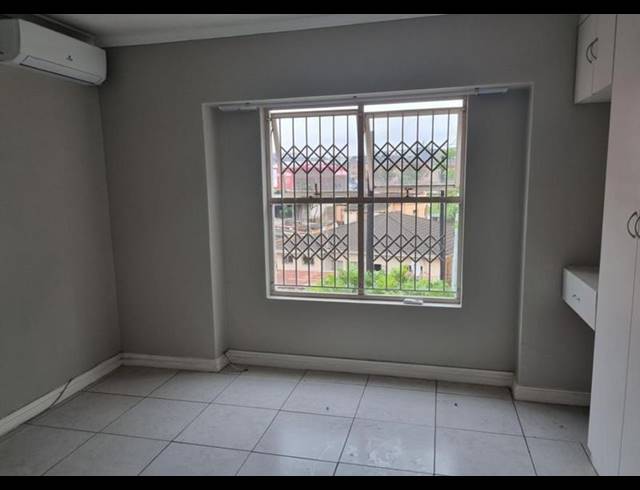2 BEDROOM APARTMENT FOR SALE IN MUSGRAVE